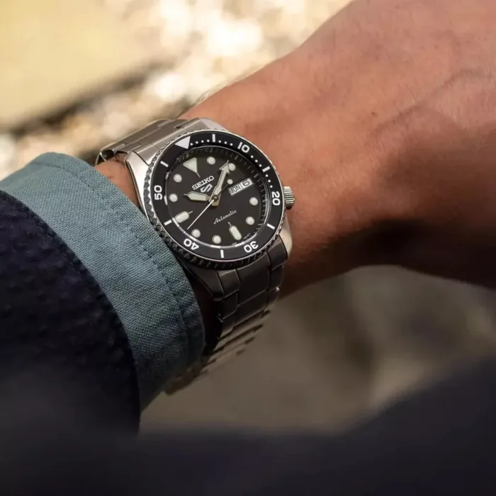 Seiko 5 Sports SKX Automatic Black Dial Silver Steel Strap Watch For Men - SRPK29K1 - Image 7